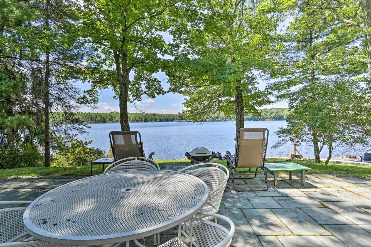 Rock Hill Home With Fire Pit On Wanaksink Lake! Bagian luar foto